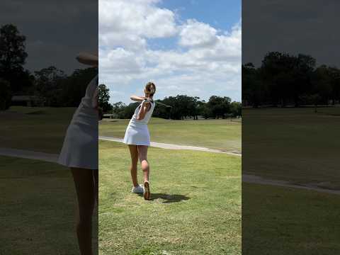 Play a Par 4 with me 🥰 #golfgirls #golf