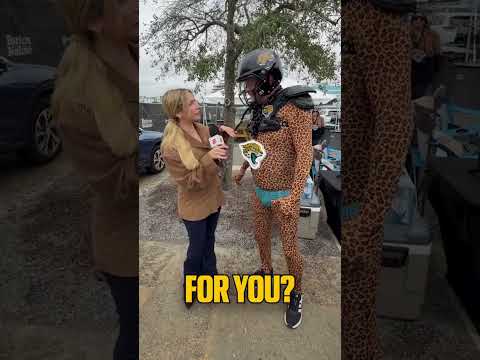 Now THIS is a gameday fit #shorts