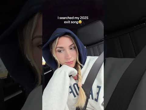 Growth starts where comfort ends🩷 #shorts