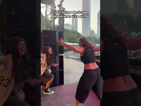 Love being a backstage baddie for a girl dj #riddim #dubstep #lollapalooza