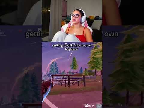 My boyfriend loves to roast me #twitch #streamer #fortnite