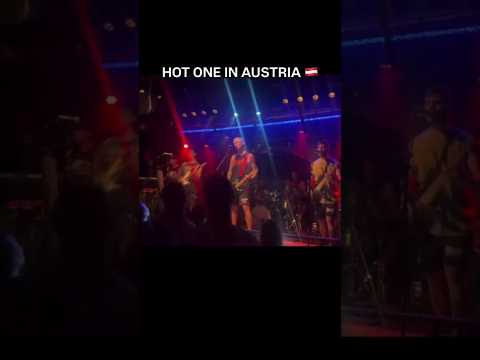 Definitely the hottest show on the Euro tour so far 🥵