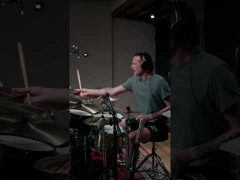 Donald laying the foundation 🥁