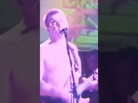 Just remember that it’s flesh and bone 🎶 Live at House of Blues West Hollywood ‘96 #SUBLIME30