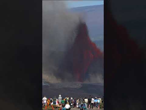 Episode 28 Kīlauea Volcano Lava Fountain Stops mid-eruption then starts back up! 🌋