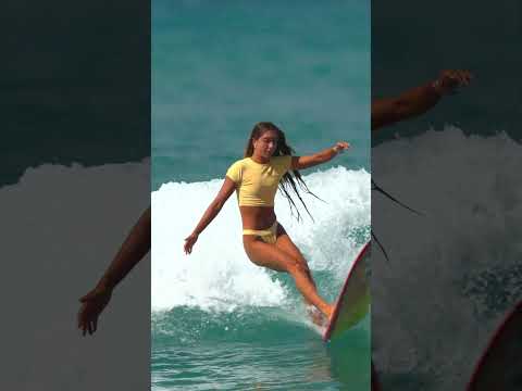 Bella Eberz 🌺 Surfs Waikiki 🌊 #hawaii #waikiki #surf #surfergirl #surfing #surfgirl