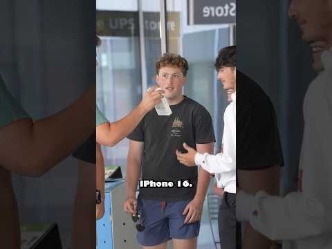 giving strangers a free iphone 😂