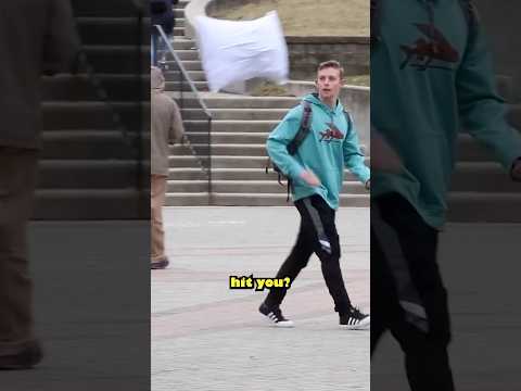 Pillow fighting strangers 😂
