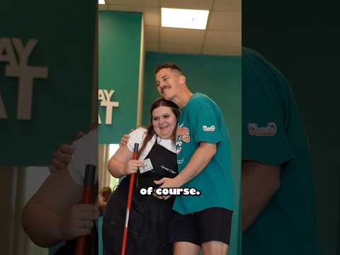 Hating my haircut, then tipping $500 😳