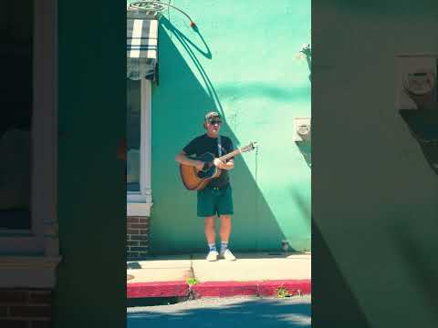 Royals (Lorde) cover by Brandon Hardesty