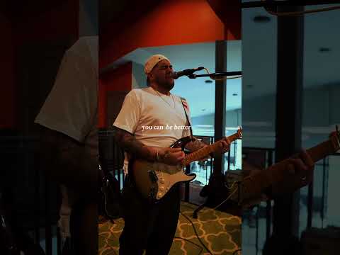 Stay kind. Stay curious. Stay moving 💪😤 #independentartist #motivation #romeramirez