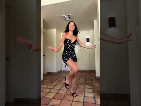 Clap Clap. Shuffle dance! 🕺🏻 #shuffledance #shuffle