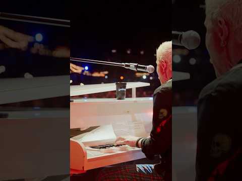 “Gone Away” live at BeachLife Festival 2026 🎹 🖤