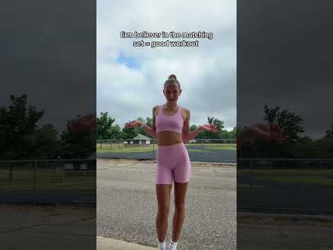 all pink🩷 #trackandfield #tracknation #trackwork #juniorathlete #shortvideo #athletelife #workout