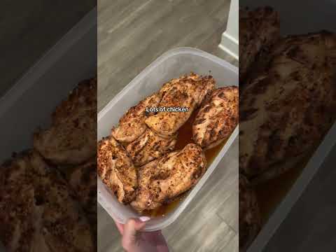 Weekly meal preps that have helped me lose weight & build muscle • • #pilatesbody #strengthandgrace