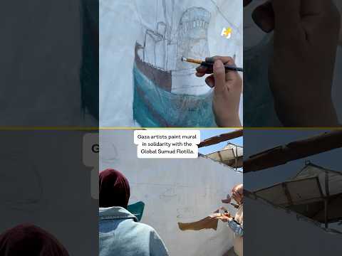 Palestinian Artists Paint Mural in Solidarity with Flotilla