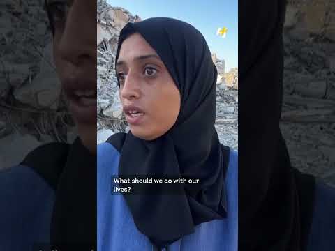 Palestinians Return to Ruins After Israeli Withdrawal