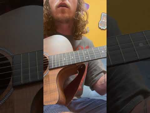 “GLUM” acoustic cover @hayleywilliams #newmusic #singersongwriter #acoustic