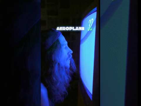 He’s gonna AWOL. #newmusic #singersongwriter #indiemusic #alternative #musicvideo