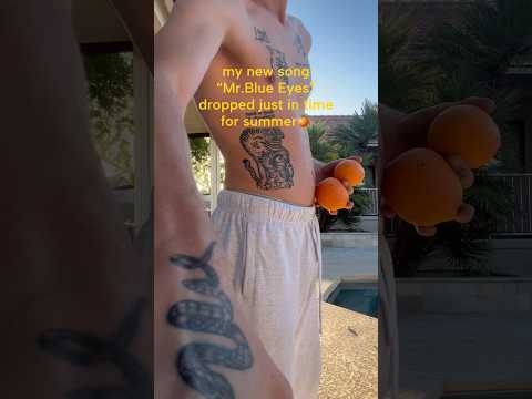 Just in time for summer…🍊 #newmusic #newmusicfriday #singersongwriter #songwriter #fyp