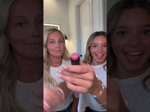 Ells doing my makeup 💕✨🫶🏼 #fyp #viral #grwm #makeup #momanddaughter #hair #daughter #teen