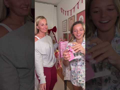 24 days until Christmas 🎄💕🫶🏼✨ #fyp #viral #grwm #ootd #hair #trending #christmas