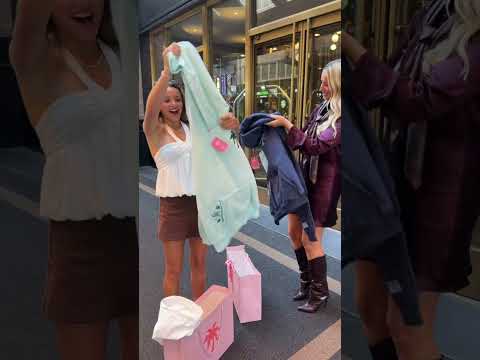 Best surprise EVER!!! 💖🎉🫶🏼🛍️ #fyp #viral #momanddaughter #grwm #funny