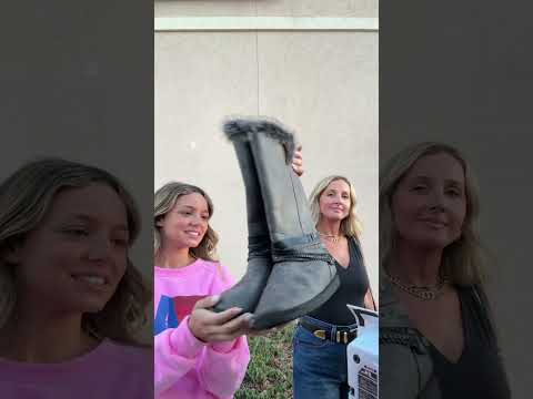 Wait until you guys see the outfits 😅🤣🤣💞✨ #fyp #viral #momanddaughter #grwm #funny #preppy