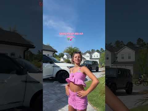 Fl life 🌴💕🫶🏼 #fyp #viral #momandaughter #preppy #ootd #grwm #lifestyle #florida