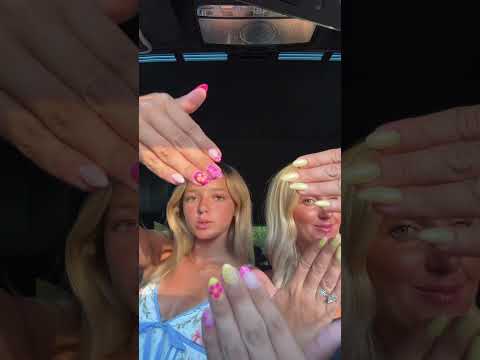 Summer nails 💕🌴✨ #fyp #viral #nails #momandaughter #grwm #ootd #preppy #makeup #hair