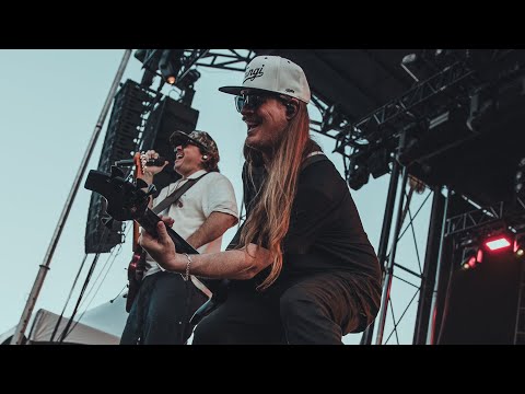 The Elovaters - "Sunburn" Live