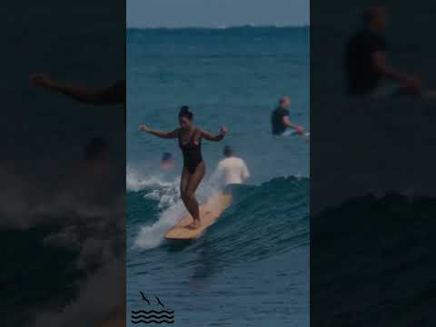 The Graceful Mahina Akaka