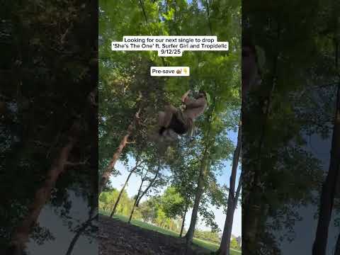 9/12/25 She’s The One https://ffm.to/dzdshestheone #daleandthezdubs #livemusic #songlyrics #music