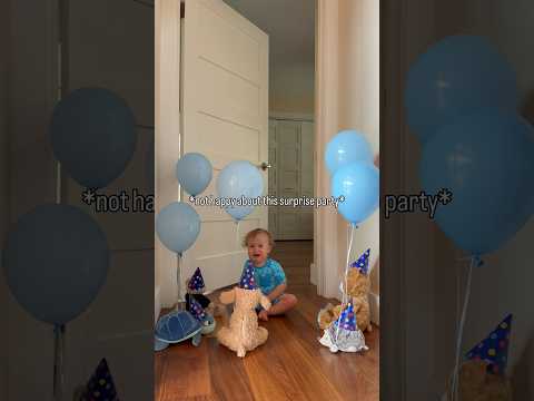 This didn’t go as planned 💀😭🤣 #firstbirthday #surpriseparty #fail #momlife #oneyearsold
