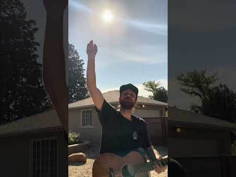 “Lean In” w @manoftheforests