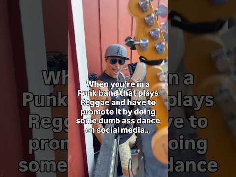Dammit, social media 😝😂🤣🫡 #pepperlive #livemusic #socialmedia