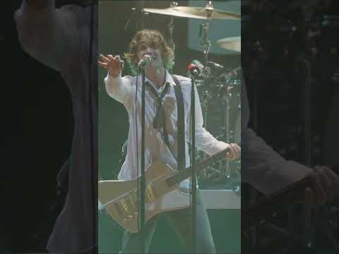 yeah, we know all the words... The All American Rejects