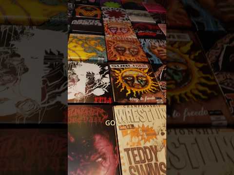 First stop: @hottopic Second stop: @VansWarpedTour