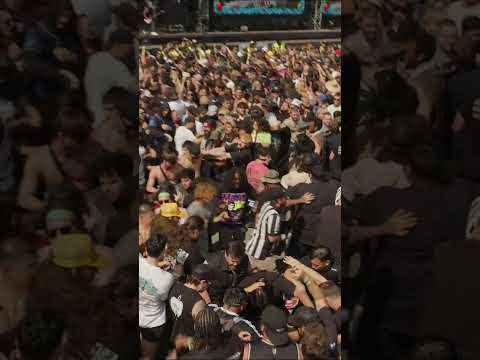 no crowd is safe from Slaughter To Prevail 🎸