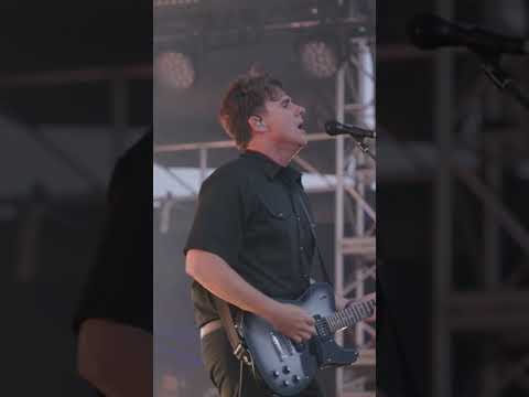 ending our first warped weekend of the year on the sweetest @jimmyeatworld note 🎵