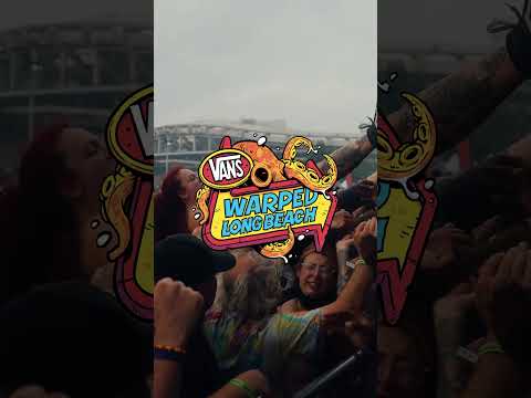 @bigassmftruck is pulling up to every stop for @vans warped tour! 😈🚚