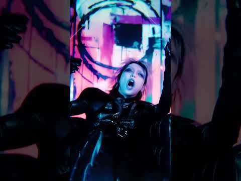 real electrogothicmetal heads tap in😈@JILUKAofficial will be raising hell at warped long beach❤️‍🔥