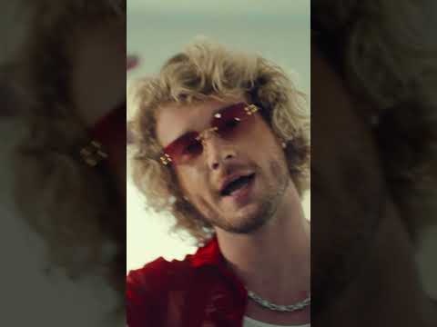 ​@yunggravy dropped his new video for “I Write Hymns Not Travesties” 🙏