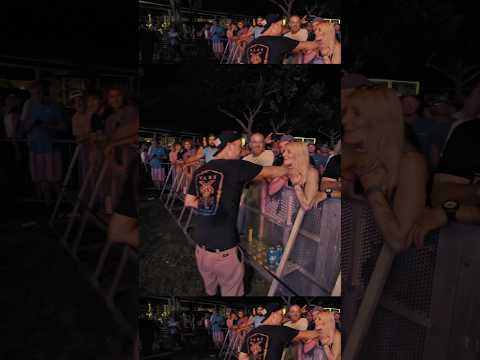 The Movement - Hook Saying Hi to the Best Fans!