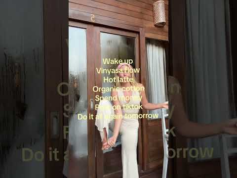 Flow state INDIGO LUNA STORE #yogateachertraining #ytt200 #uluwatu #baliindonesia