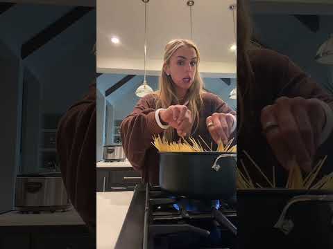 Creamy chicken pasta 🍝