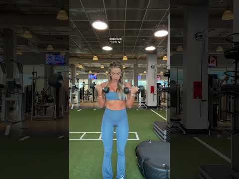 toned arms w ya bestie!!! Link in bio (20 day at home arm workout)