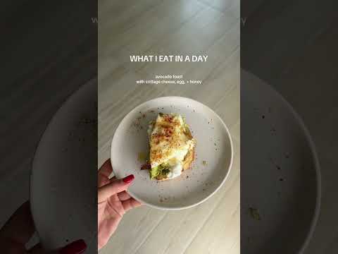 Full day of eats 🍯 link in bio for macro and fitness programs