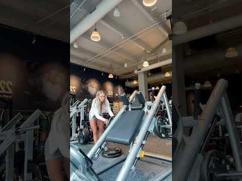 QUADS FOR THE WIN, join our program .. link in bio🤍🧃❤️‍🔥🌶️♥️ #workout