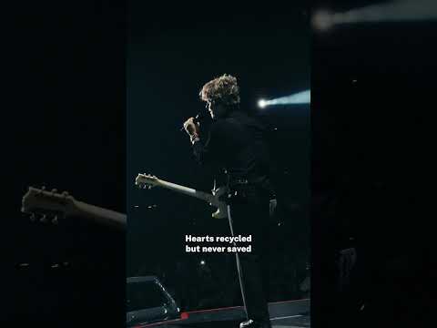 21 years of American Idiot today !! Thank YOU and you (and you) for listening.